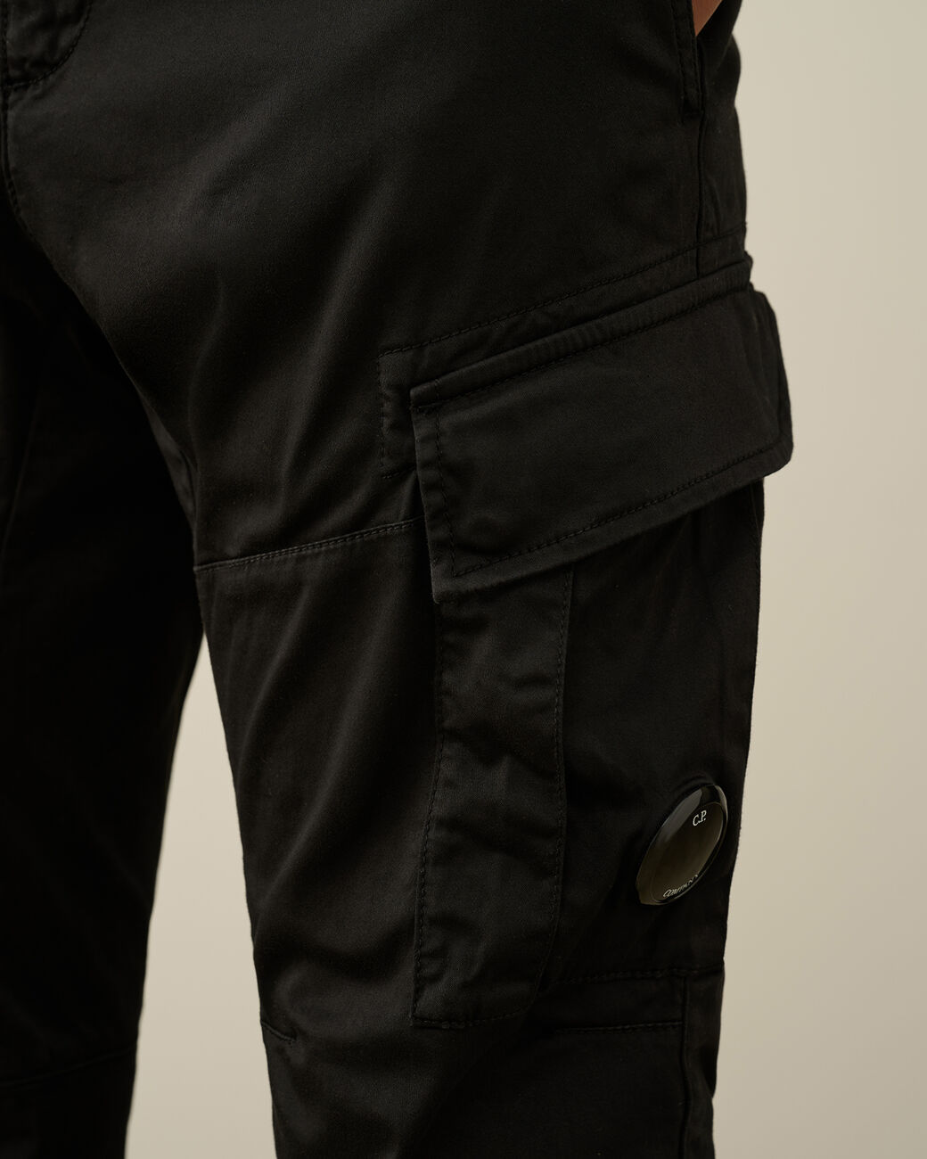 Cargo pants stretch sateen nero