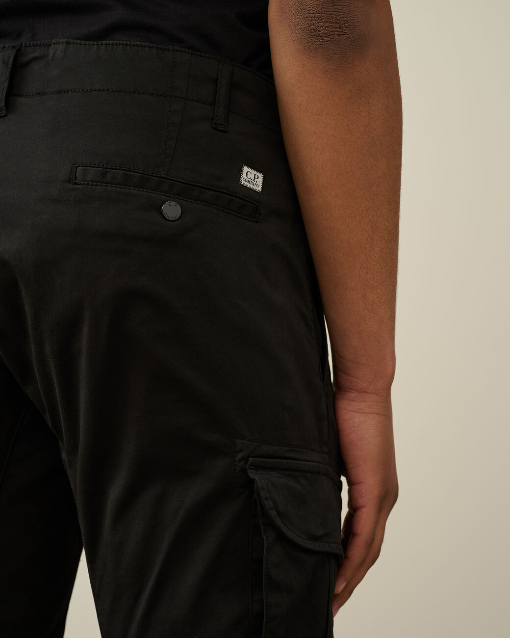 Cargo pants stretch sateen nero